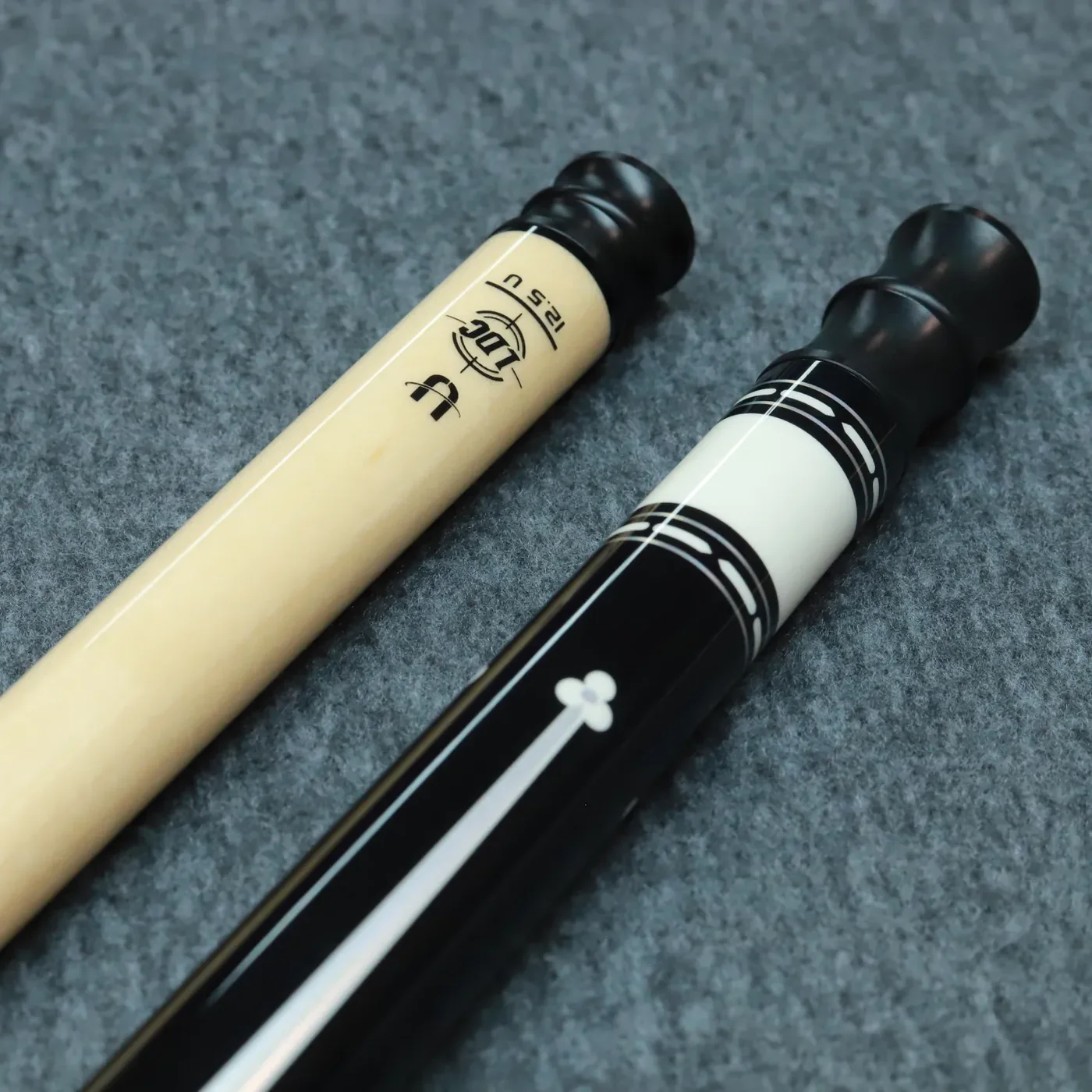 Universal Cue ES 04